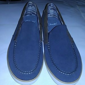 CLARKS LEATHER SLIP ON